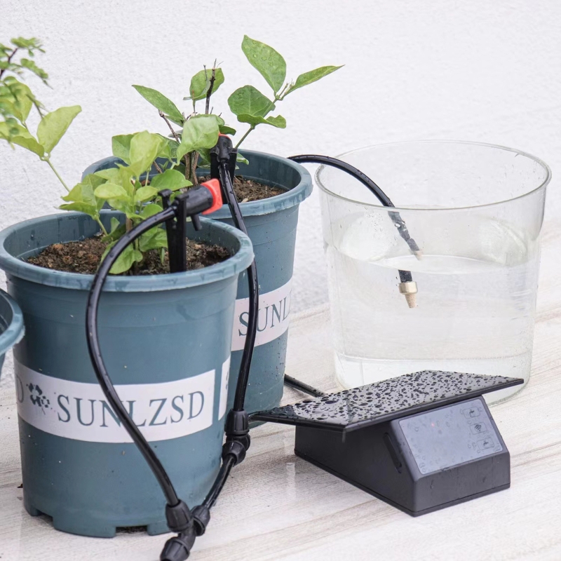 WIFI Solar Automatic Watering  - Smart Garden Watering System recensione e prezzo